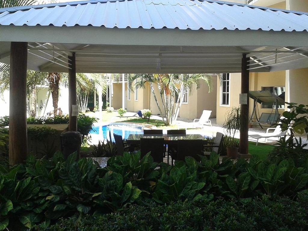 Pura Vida Condo Tamarindo Exteriör bild